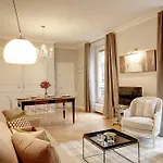 Appartement Halles Des Blancs Manteaux